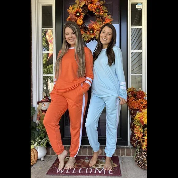 Classic Crewneck Sweatsuit Set Y2K Chic Loungewear Pullover Tops Joggers - Picture 11 of 14